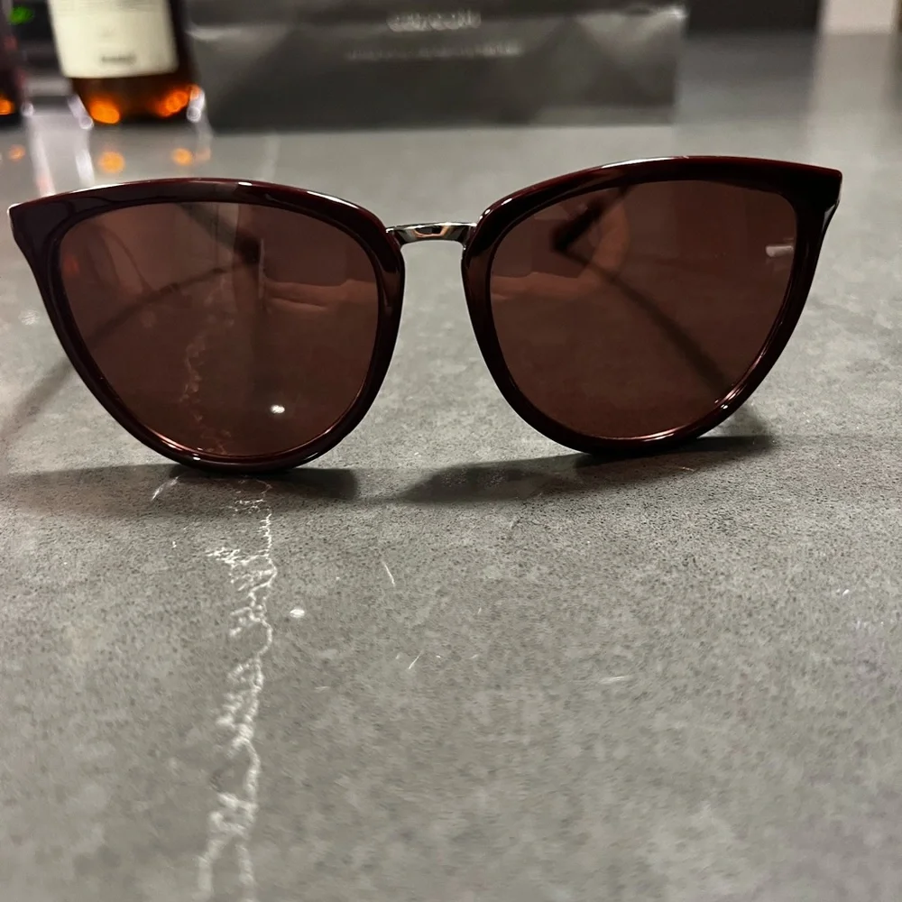 COACH SUNGLASSES - Picture 3 of 5